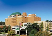 Recovered coronavirus patient leaves Phoebe Putney Memorial Hospital to cheers